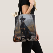 Doberman pompoenen Halloween eng Tote Bag (Dichtbij)