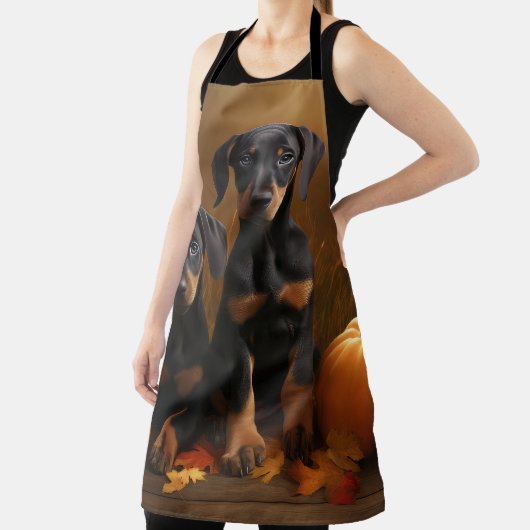 Doberman Puppy Herfst Delight Pompoen Schort (Insitu)