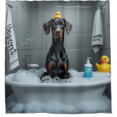Doberman Sloppy Sleepy Schattige Funny Douchegordijn (Voorkant)