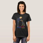 Doberman steunt Trump Gift Doberman Pinscher T-shirt (Voorkant volledig)