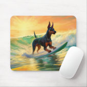 Doberman strand surfen schilderij muismat (Met muis)