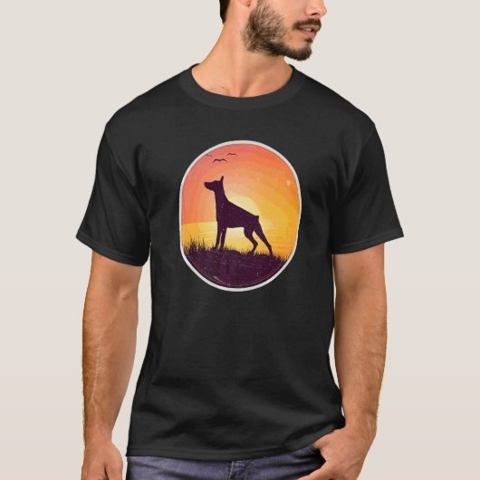 Dobermann hondenras  13 t-shirt (Voorkant)