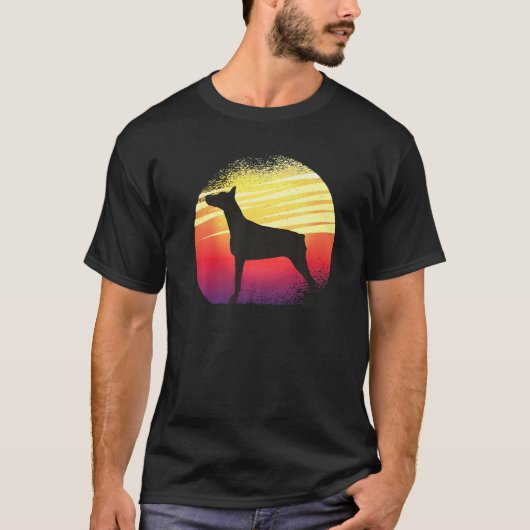 Dobermann Hondenras 48 T-shirt (Voorkant)