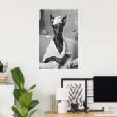 Dobermann in badjas, Grappige badkamer kunst Poster (Thuiskantoor)
