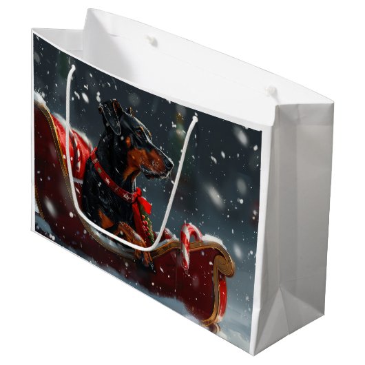 Dobermann Kerstfeest Sfeer Groot Cadeauzakje (Voorkant Gekanteld)