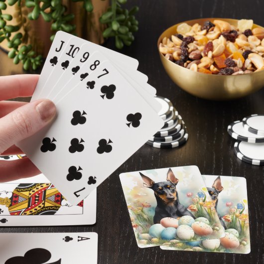 Dobermann met Pasen Eieren Pokerkaarten (Insitu)