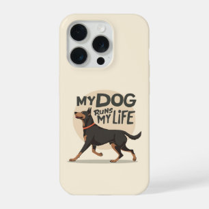 Dobermann "Mijn Hond Bepaalt Mijn Leven" Retro Spo iPhone 15 Pro Case