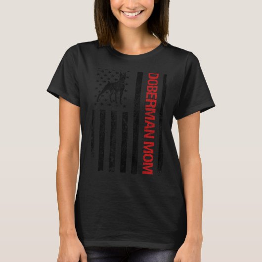 Dobermann-moeder Amerikaanse Vlag van de VS Funny  T-shirt (Voorkant)