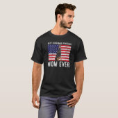 Dobermann Pinscher Moeder Vs Amerikaanse Vlag Hond T-shirt (Voorkant volledig)