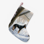 Dobermann Sneeuwt het Kerstmis Kleine Kerstsok (Voorkant (Hangend))