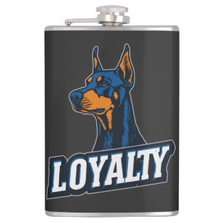 Dobermann – Symbol der Loyalität | LOYALTY Heupfles
