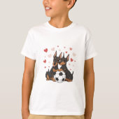 Dobermans with soccer ball for Valentine's Day T-shirt (Voorkant)