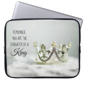Dochter van een koning met witte kroon laptop sleeve (Voorkant)