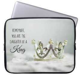 Dochter van een koning met witte kroon laptop sleeve
