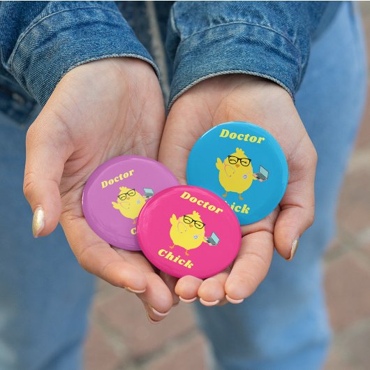 Doctor Chick Easter Button - Grappig Medisch
