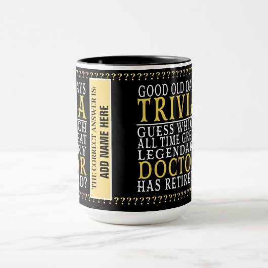 Doctor Funny Personalized Remoe, Mok van pensioner (Midden)