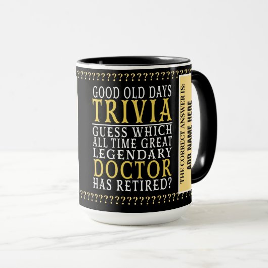 Doctor Funny Personalized Remoe, Mok van pensioner (Voorkant rechts)