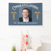 Doctor in de medische faculteit Ziektesterend Afst Spandoek (Insitu)