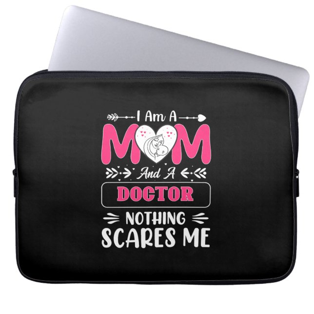 Doctor Mam, Funny Doctor Mam Laptop Sleeve (Voorkant)