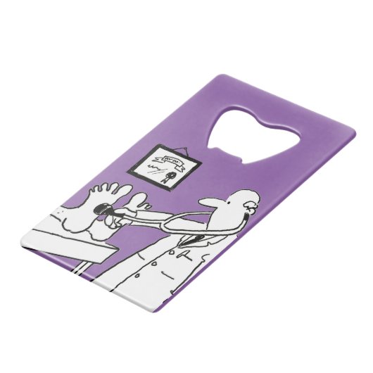Doctor met Stethoscoop controlefunctie Creditkaart Flessenopener (Voorkant Gekanteld)