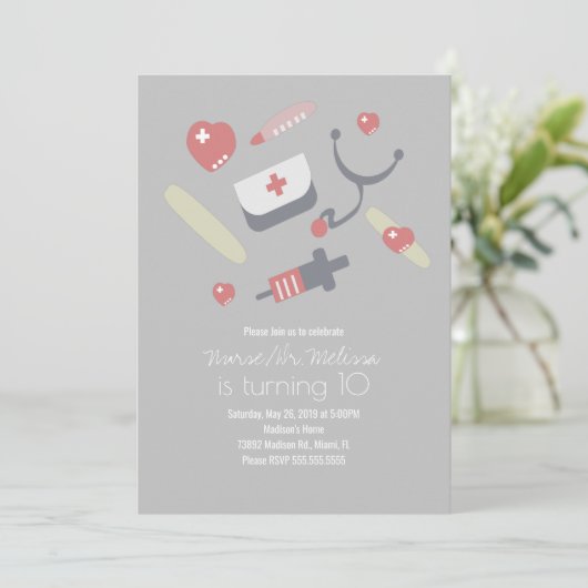 Doctor Nurse Birthday Party Medical Pattern Roze Kaart (Staand voorkant)