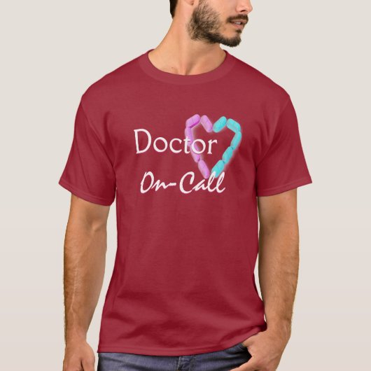 Doctor On-Call in Maroon T-shirt (Voorkant)