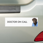 DOCTOR OP AANVRAAG BUMPERSTICKER (Op auto)