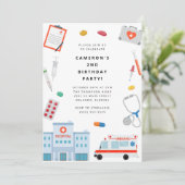 Doctor Scrubs Birthday Party Invitation Kaart (Staand voorkant)