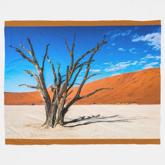 Dode boom in Deadvlei, Namibië Fleece Deken (Voorkant (Horizontaal))