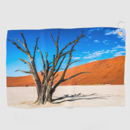 Dode boom in Deadvlei, Namibië Golfhanddoek