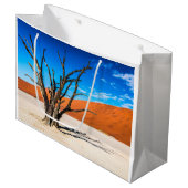 Dode boom in Deadvlei, Namibië Groot Cadeauzakje (Voorkant Gekanteld)