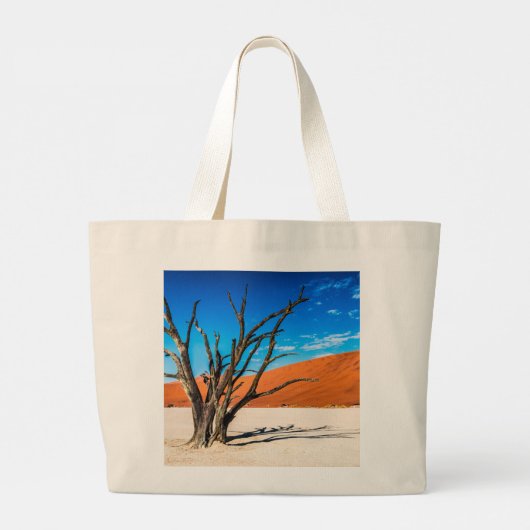 Dode boom in Deadvlei, Namibië Grote Tote Bag (Achterkant)
