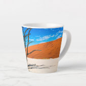 Dode boom in Deadvlei, Namibië Latte Mok (Rechterhoek)