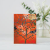 Dode boom onder een Oranje Scary Sky Briefkaart (Staand voorkant)