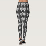 DODE HOOFD SANTA SKULL, CHRISTMAS SKELETON HUMOR LEGGINGS<br><div class="desc">PERFECT FOR SKELLY LOVERS. COLORFUL SKULL,  WREATH EN PEPPERMINT LEGGINGS *Pas aan ... .Zoek overeenkomende items Susan Brack-Design</div>
