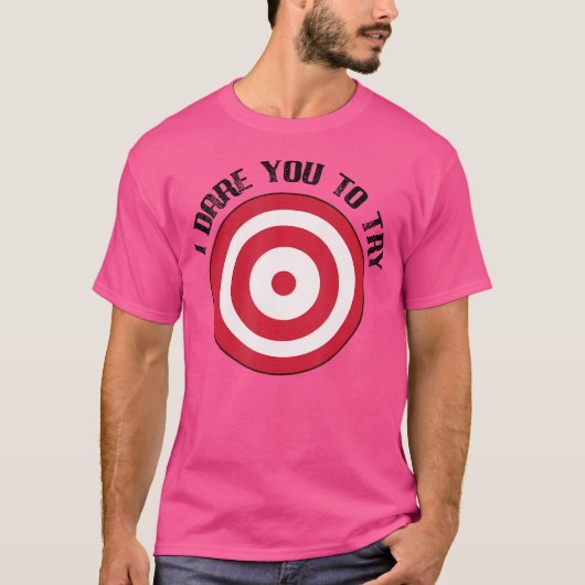 Dodgeball Dapper Doel Op Borst T-shirt (Voorkant)