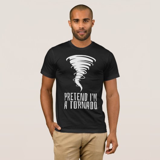 Doe alsof ik een Tornado ben - Grappig Kostuum Hal T-shirt (Voorkant volledig)