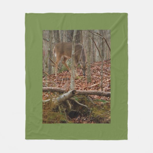 Doe Deer in de bomen Fleece Deken (Voorkant)