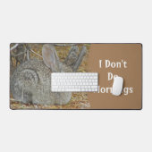 Doe geen ochtendgestreepte wilde konijn die rondsm bureaumat (Keyboard & Muis)