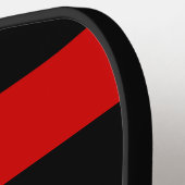 Doe-het-zelf BG Streep Frame Naam Initiaal Rood Zw Pickleball Paddle (Links Detail)