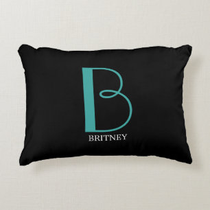 Doe-het-zelf grote monogram & naam, turquoise/witt accent kussen
