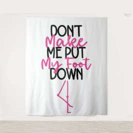 Doe Me Niet Tenen Dwingen - Grappige Flamingo Wandkleed