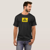 Doe niet met vlees grappige Gadsden vlag parody me T-shirt (Voorkant volledig)