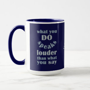 Doe versus zeg de mokken van het douanemonogram