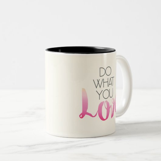 Doe wat je liefhebt 2 tweekleurige koffiemok (Voorkant rechts)