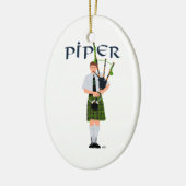 Doedelzakspeler - Groene Kilt Keramisch Ornament (Links)