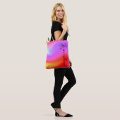 doedle art daisy met het woord " inspire " tote bag (Op model)