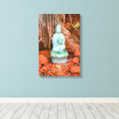 doek omwikkeld met boeddha - standbeeld canvas afdruk (Insitu (Houten vloer))
