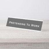 Doen alsof je werkt bureau naambordje (Voorkant)