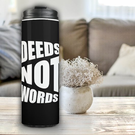 Doet geen woorden gezegde zwart thermosbeker